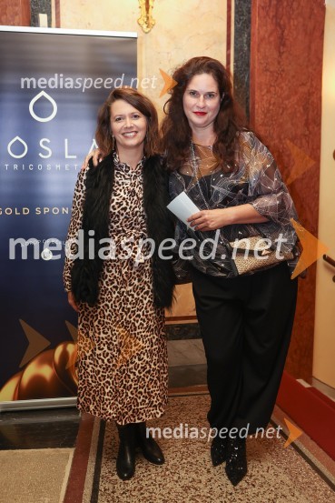  Yulia  Roschina, režiserka;  Vasilija Fišer, scenografka in kostumografkaRequiem, premiera