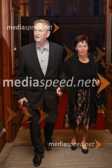  Lojze Stražar, predsednik, KD Miran Jarc Škocjan;  Marjana StražarRequiem, premiera