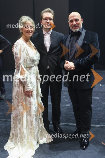  Martina  Zadro, operna pevka;  Ayrton Desimpelaere, belgijski dirigent;  Jože Vidic, operni pevec, bariton, Slovenski oktetRequiem, premiera