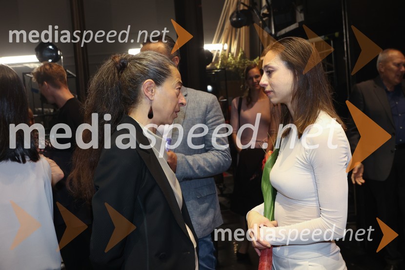  ... ;  Mateja Železnik, baletna plesalkaRequiem, premiera