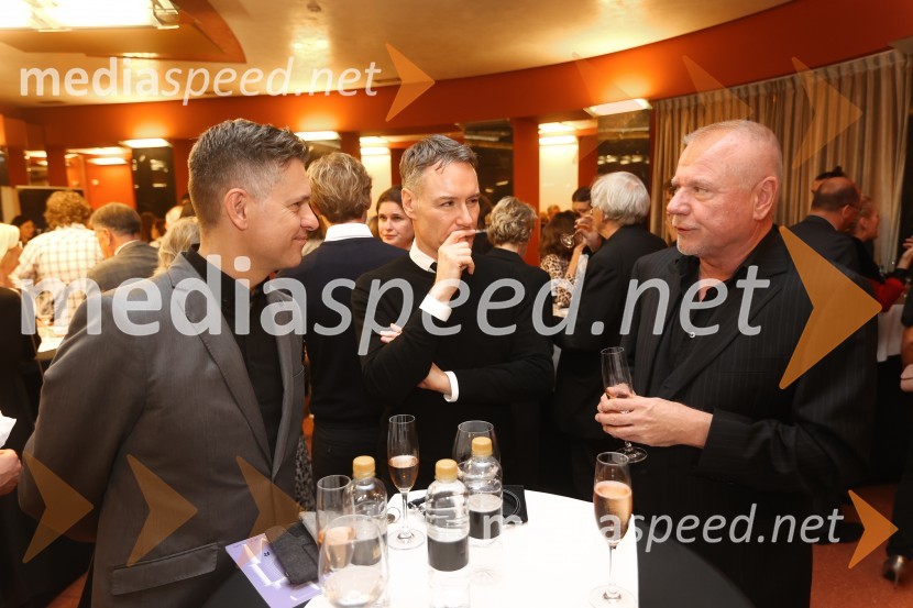  Toni Tovornik, generalni sekretar na Ministrstvu za kulturo;  Saša Kranjc, novinar;  Staš Ravter, direktor SNG Opera in balet LjubljanaRequiem, premiera