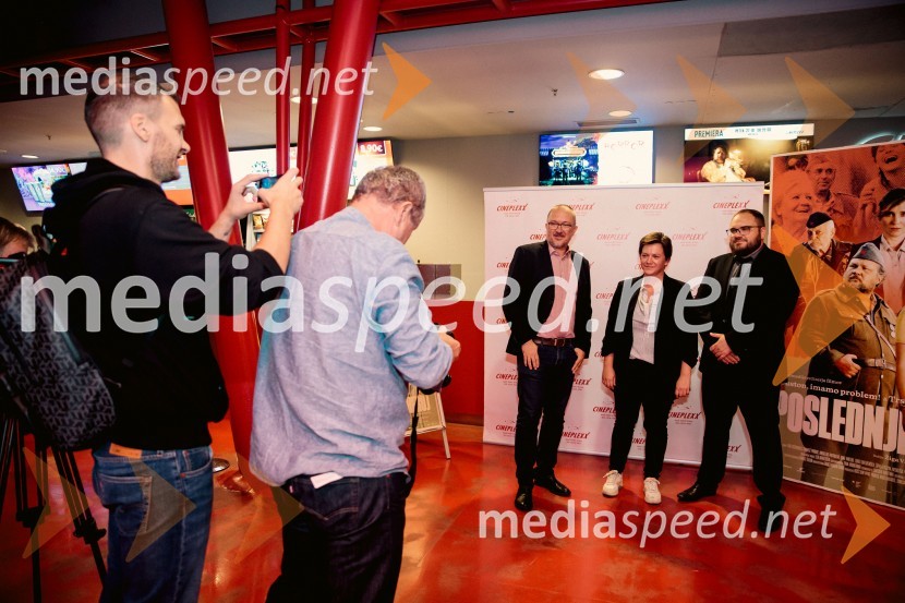  Boštjan Virc, producent in scenarist, Studio Virc;  Iza Strehar, dramatičarka in scenaristka;  Žiga Virc, slovenski režiserPremiera filma Poslednji heroj v Cineplexx Novo mesto