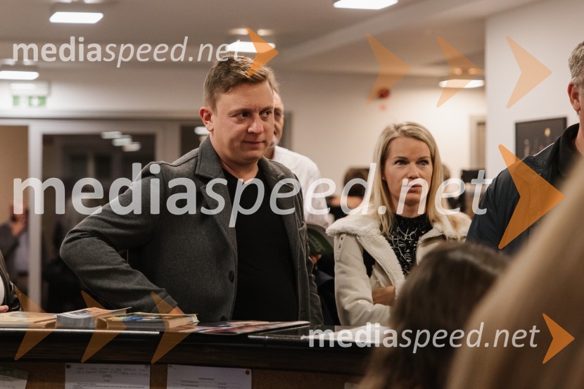  Luka Cimprič, igralec;  Tjaša Hrovat, igralkaRomeo in Julija, premiera v Gledališču Koper