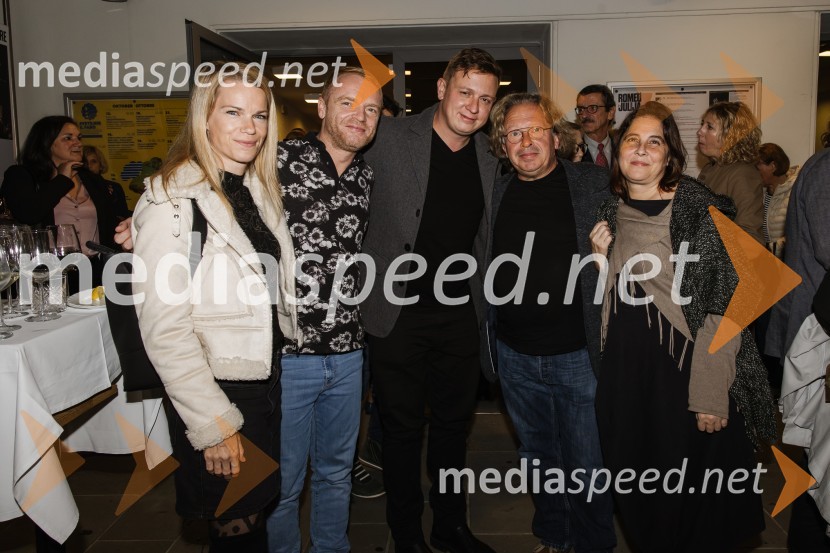  Tjaša Hrovat, igralka;  Rok  Matek, igralec;  Luka Cimprič, igralec;  Jaša Jamnik, igralec in režiser;  Manca PerkoRomeo in Julija, premiera v Gledališču Koper