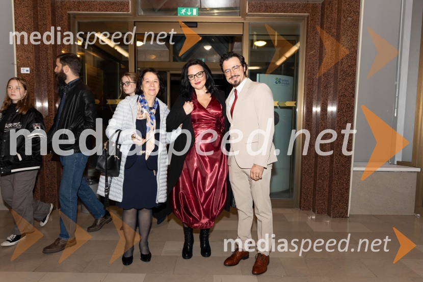  ... ;  Alenka Gotar, operna pevka;  Anže Šuštar, glasbenikFestival slovenskega šansona 2023