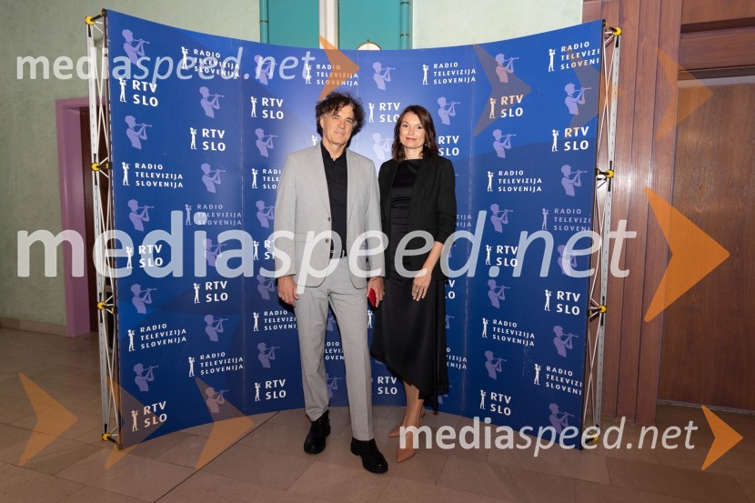  Zvezdan Martič, televizijski voditelj, predsednik uprave, RTV Slovenija;  Ana MartičFestival slovenskega šansona 2023