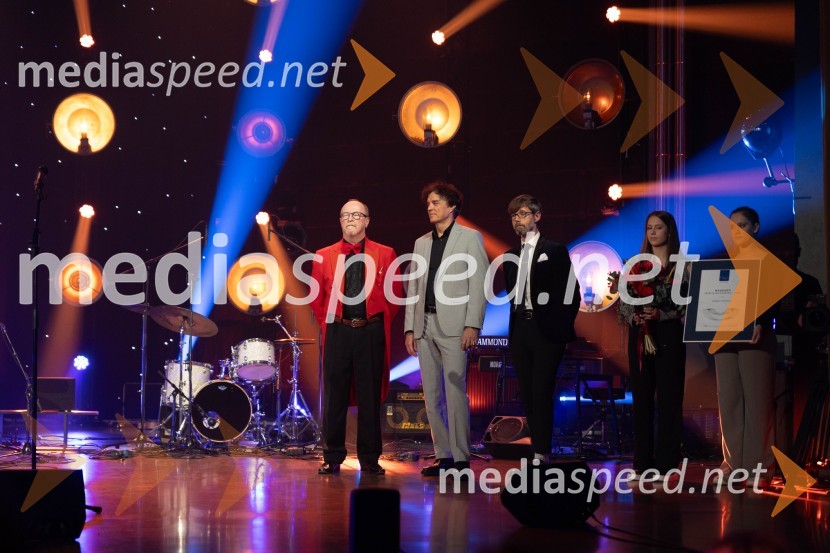  Tomaž Domicelj, glasbenik;  Zvezdan Martič, televizijski voditelj, predsednik uprave, RTV Slovenija;  ... Festival slovenskega šansona 2023