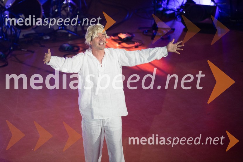  Tilen Artač, imitator, glasbenikFestival slovenskega šansona 2023