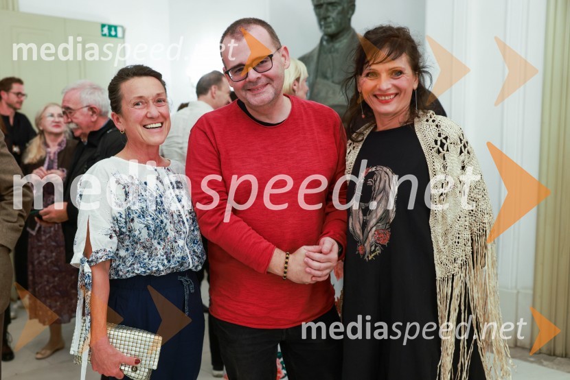  ... ;  Alan Kavčič, predstavnik za odnose z javnostmi SNG Maribor;  ... Potujoče gledališče Šopalović, drama beograjskega JDP