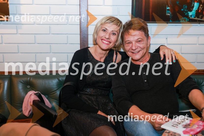  ... ;  Dragan Bjelogrlić, režiser, igralecPotujoče gledališče Šopalović, drama beograjskega JDP