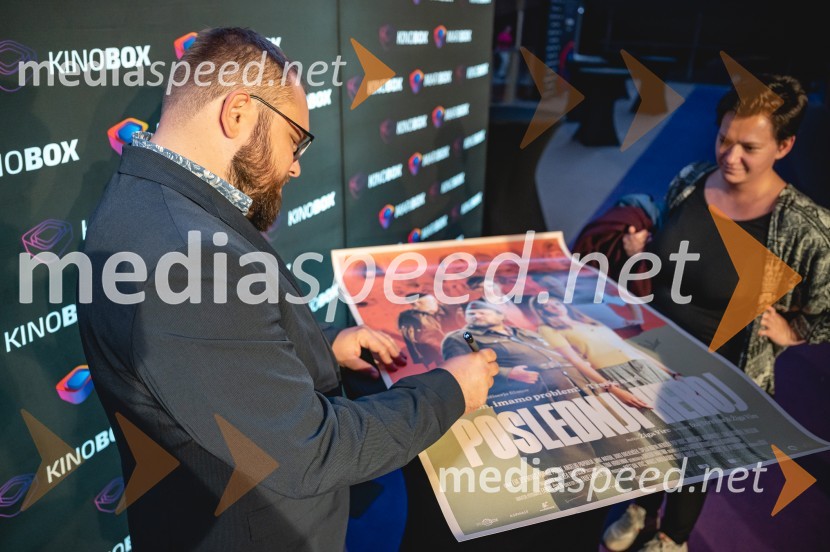  Žiga Virc, slovenski režiserPremiera filma Poslednji heroj s filmsko ekipo v Mariboxu