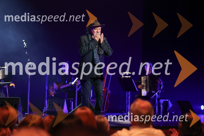  Rade Šerbedžija, igralec, glasbenikRade Šerbedžija: Eto pjesma, koncert v Cankarjevem domu