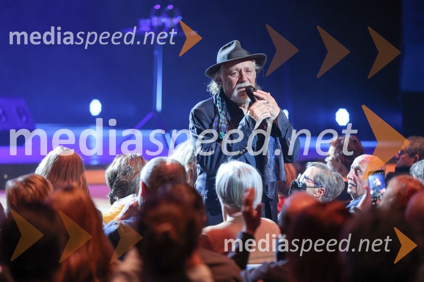  Rade Šerbedžija, igralec, glasbenikRade Šerbedžija: Eto pjesma, koncert v Cankarjevem domu