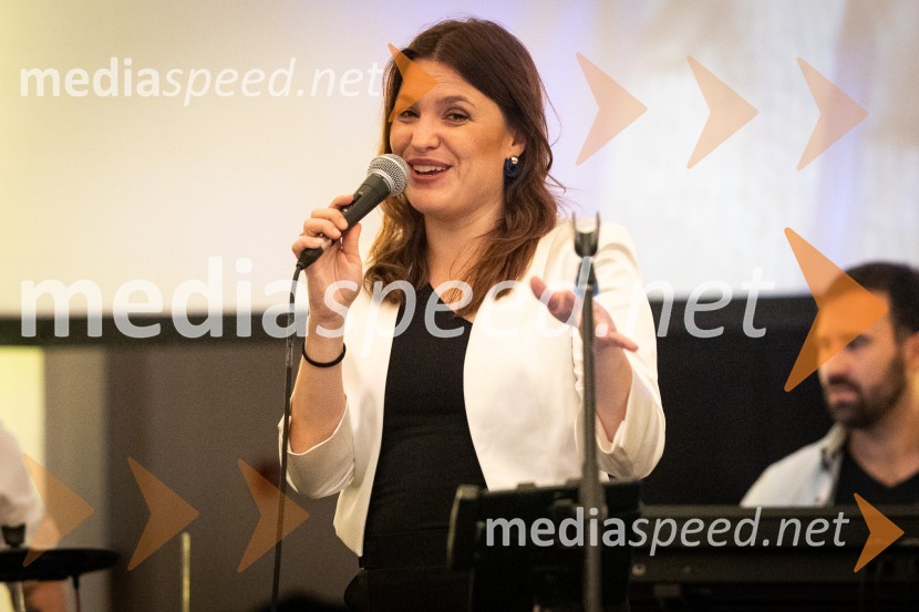  Sandra Čepin Trobas, Chizz band8. salon štajerskih mladih vin Pubec 2023 v Mariboru