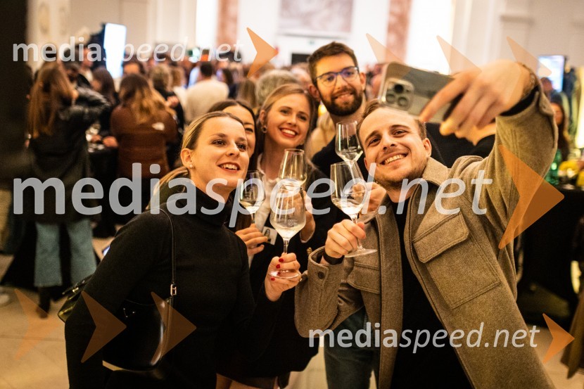 8. salon štajerskih mladih vin Pubec 2023 v Mariboru