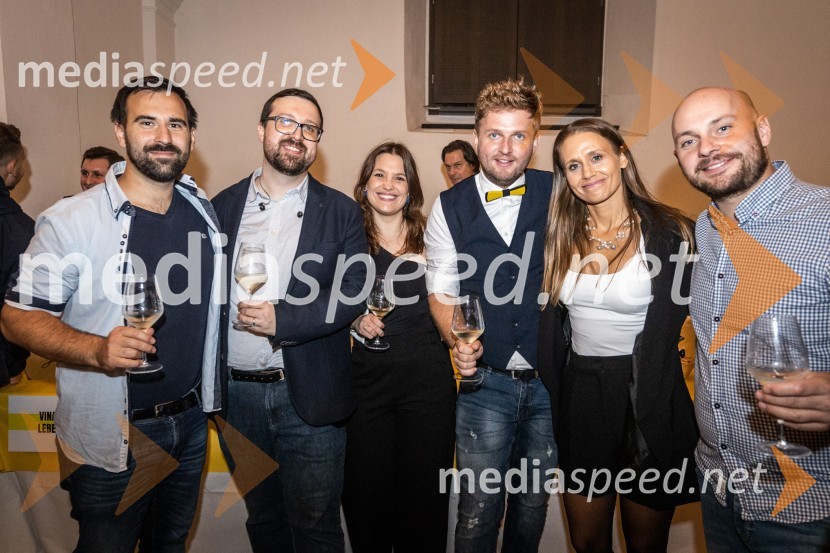  Aleksander Živko, Chizz Band;  Tomi Brumen, Chizz Band;  Sandra Čepin Trobas, Chizz band;  Jože Pongračič, Chizz band;  Minja Lednik, Ad+Value, d.o.o.;  Dušan Slaček, Chizz band8. salon štajerskih mladih vin Pubec 2023 v Mariboru