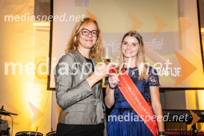  Simona Hauptman, Kmetijsko gozdarski zavod Maribor, vodja kmetijske svetovalne službe, specialistka za vinogradništvo;  Maruša Mukenauer, Mariborska vinska kraljica 20238. salon štajerskih mladih vin Pubec 2023 v Mariboru