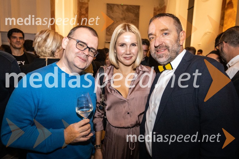  Alan Kavčič, predstavnik za odnose z javnostmi SNG Maribor;  Natalija Cvetko, Mediaspeed d.o.o.;  Borut  Cvetko, kreativni direktor, Mediaspeed d.o.o.8. salon štajerskih mladih vin Pubec 2023 v Mariboru
