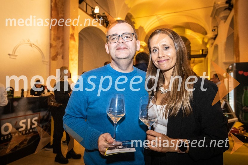  Alan Kavčič, predstavnik za odnose z javnostmi SNG Maribor;  Minja Lednik, Ad+Value, d.o.o.8. salon štajerskih mladih vin Pubec 2023 v Mariboru