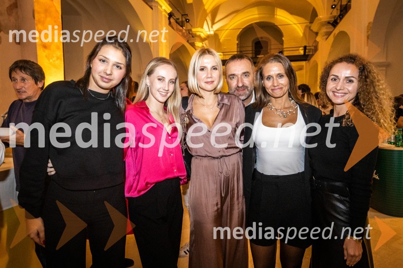  Katarina Skalicky;  Nastja Šprah, Mediaspeed d.o.o.;  Natalija Cvetko, Mediaspeed d.o.o.;  Borut  Cvetko, kreativni direktor, Mediaspeed d.o.o.;  Minja Lednik, Ad+Value, d.o.o.;  Katja Urgl, Mediaspeed d.o.o8. salon štajerskih mladih vin Pubec 2023 v Mariboru