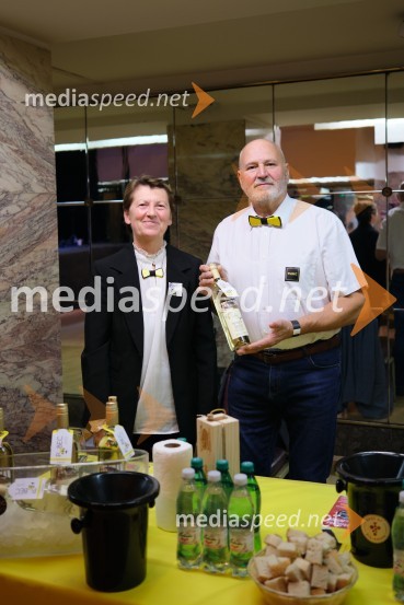  Slavica  Cvitanič, Vinogradništvo Cvitanič;  Jurij Cvitanič, Vinogradništvo Cvitanič5. salon štajerskih mladih vin Pubec 2023 v Ljubljani