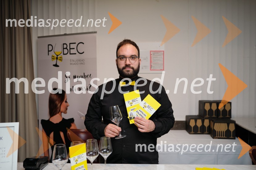  Patrik Kociper, fotograf, Mediaspeed5. salon štajerskih mladih vin Pubec 2023 v Ljubljani