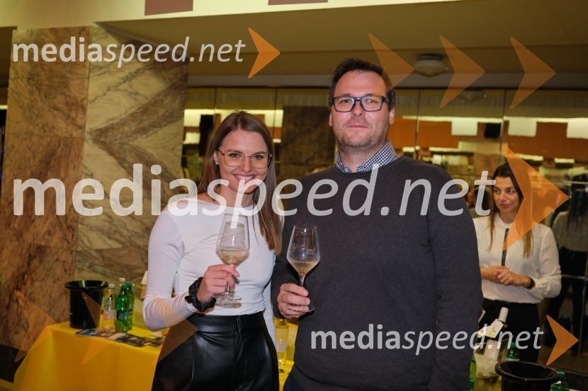  Lucija Mukenauer, 19. svečinska vinska kraljica, vino Mukenauer;  ... 5. salon štajerskih mladih vin Pubec 2023 v Ljubljani