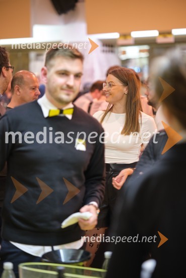  Lucija Mukenauer, 19. svečinska vinska kraljica, vino Mukenauer5. salon štajerskih mladih vin Pubec 2023 v Ljubljani