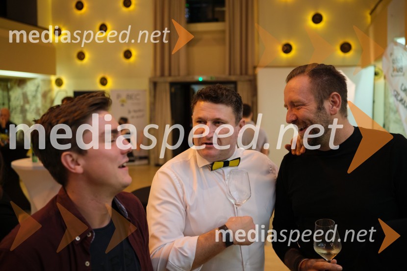  Miha Ritonja, Albiana wines;  Marko Toplak, Turistična kmetija Toplak, nogometaš Vinske reprezentance Slovenije;  ... 5. salon štajerskih mladih vin Pubec 2023 v Ljubljani