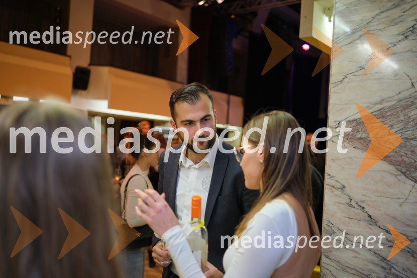  ... ;  Maruša Mukenauer, Mariborska vinska kraljica 20235. salon štajerskih mladih vin Pubec 2023 v Ljubljani