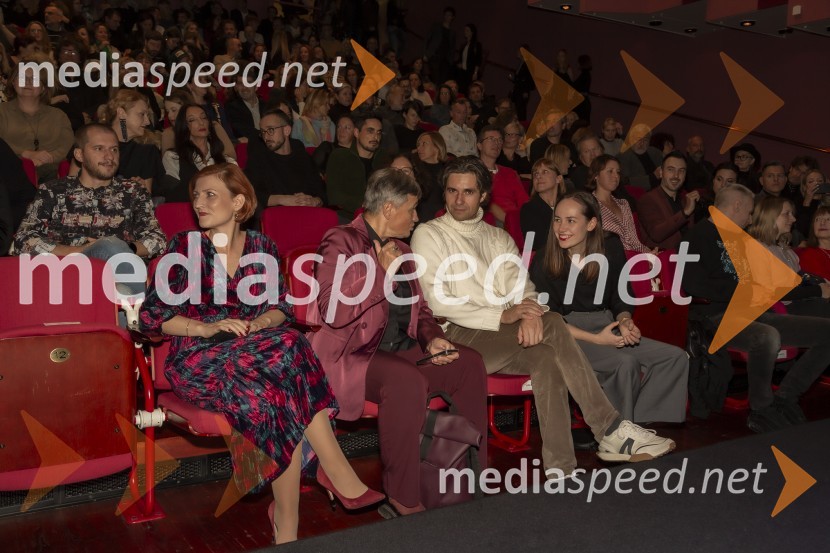 dr. Asta Vrečko, ministrica za kulturo;  Nataša Sukič, poslanka Državnega zbora;  Luka Mesec, podpredsednik vlade in minister za delo, družino, socialne zadeve in enake možnosti;  ... 34. Ljubljanski mednarodni filmski festival - LIFFe, otvoritev