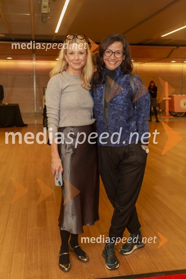  Tjaša  Železnik, igralka;  Simona  Belle, služba za stike z javnostmi MGL34. Ljubljanski mednarodni filmski festival - LIFFe, otvoritev