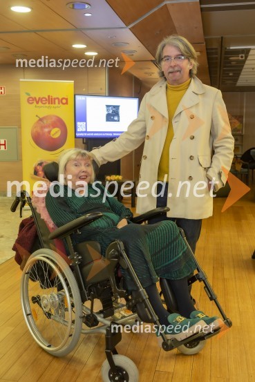  Barbara Pešut, pisateljica, pesnica;  Robert Pešut - Magnifico, glasbenik34. Ljubljanski mednarodni filmski festival - LIFFe, otvoritev