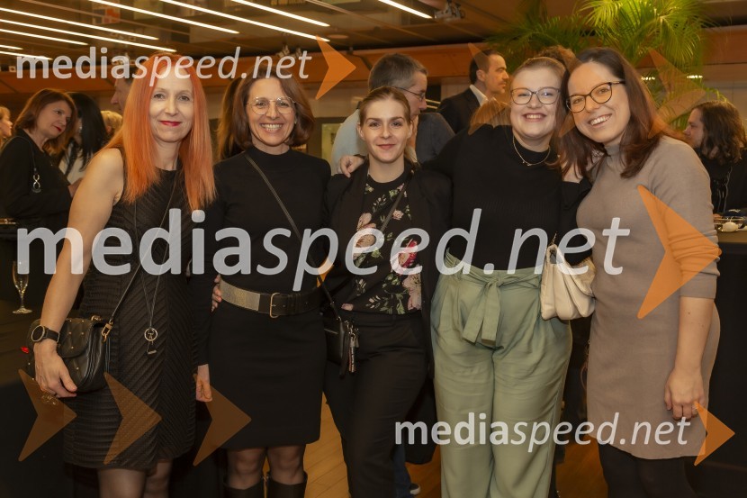  Zvezdana  Lazar, pokroviteljica, organizatorka dogodkov, Liffe;  Janina Pintar, Liffe;  Ines Grlj;  Julija Mišič, družbena omrežja, Festival dokumentarnega filma;  Medeja  Medved, Liffe34. Ljubljanski mednarodni filmski festival - LIFFe, otvoritev