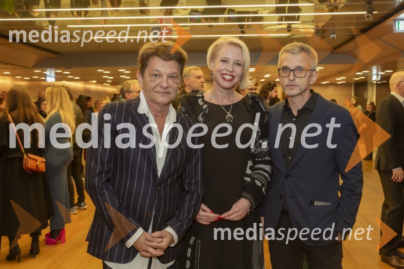  Dragan Bjelogrlić, režiser, igralec; mag. Urška Klakočar Zupančič, predsednica Državnega zbora RS, podpredsednica, Gibanje Svoboda;  Aleš Pavlin, Perfo Production34. Ljubljanski mednarodni filmski festival - LIFFe, otvoritev