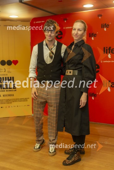  Aljoša Bagola, kreativni direktor, kolumnist, predavatelj in knjižni avtor;  Saša Globačnik, vodja stikov z javnostjo in marketinga, Cankarjev dom34. Ljubljanski mednarodni filmski festival - LIFFe, otvoritev