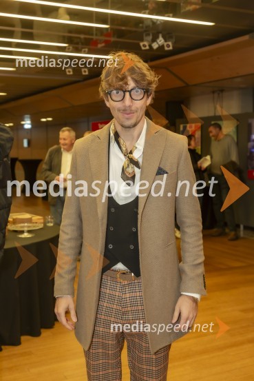  Aljoša Bagola, kreativni direktor, kolumnist, predavatelj in knjižni avtor34. Ljubljanski mednarodni filmski festival - LIFFe, otvoritev