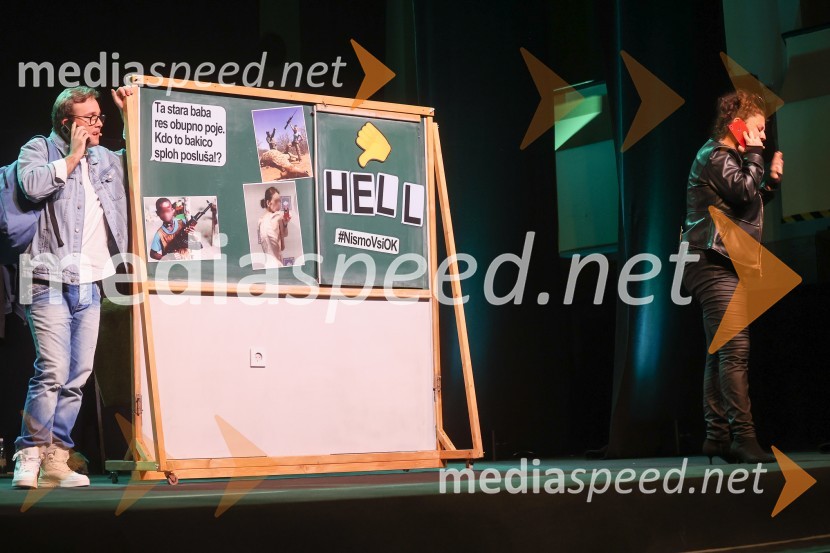  Gregor Podričnik, igralec;  Anja Strajnar, pevka, igralkaPremiera mladinske predstave A me slišiš?!?