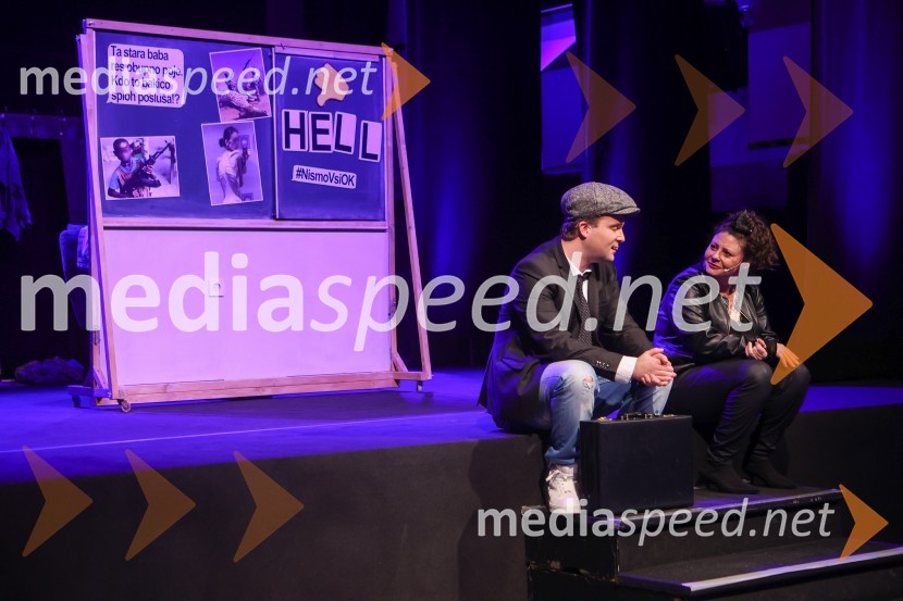  ... ;  Anja Strajnar, pevka, igralkaPremiera mladinske predstave A me slišiš?!?