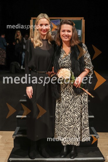  Barbara Murn Vrviščar, direktorica Pionirskega doma;  Yulia  Roschina, režiserkaPremiera mladinske predstave A me slišiš?!?