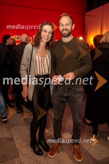  Maša Bogataj, glasbenica;  ... Kar želiš, to dobiš, premiera komedije