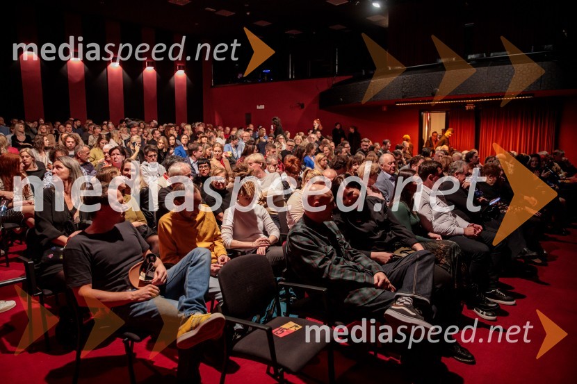 Kar želiš, to dobiš, premiera komedije