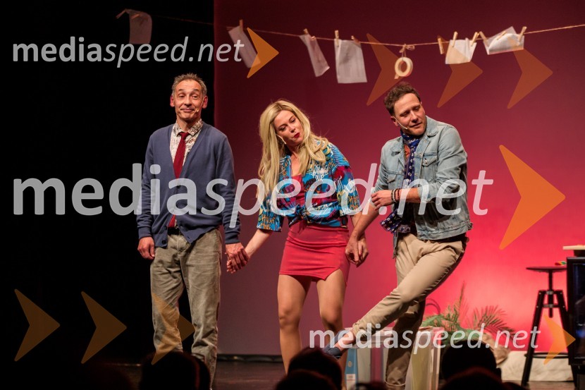  Tadej Toš, igralec, komik in TV voditelj;  Lea Cok, igralka;  Klemen Slakonja, igralec, komik in TV voditeljKar želiš, to dobiš, premiera komedije