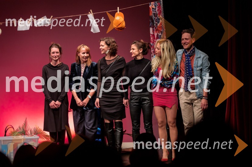  Sara Slivnik, scenografinja;  ... ;  Ajda Valcl, režiserka;  ... ;  Lea Cok, igralka;  Klemen Slakonja, igralec, komik in TV voditeljKar želiš, to dobiš, premiera komedije