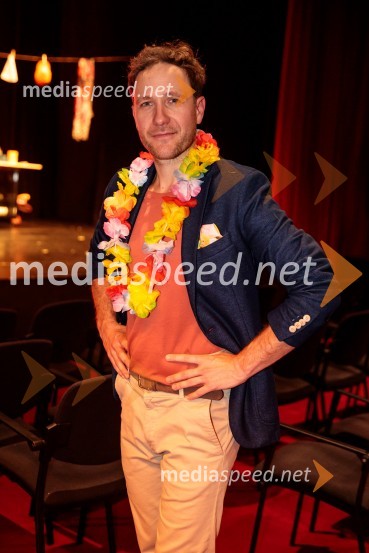  Klemen Slakonja, igralec, komik in TV voditeljKar želiš, to dobiš, premiera komedije