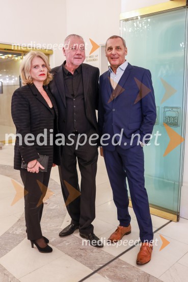  Natalija Ravter;  Staš Ravter, direktor SNG Opera in balet Ljubljana;  Danilo Rošker, direktor SNG MariborPremiera Clugovega baletnega spektakla Faust v SNG Maribor