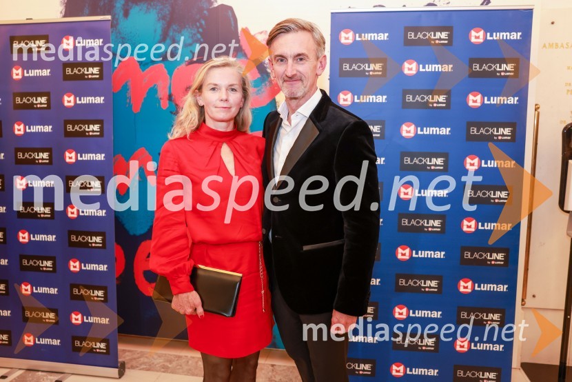  Alenka  Lukić, prof. za oblikovanje na Srednji šoli za oblikovanje MB;  Marko Lukić, lastnik in direktor družbe Lumar IGPremiera Clugovega baletnega spektakla Faust v SNG Maribor