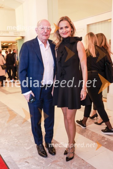  Miro Senica, odvetnik;  Katarina Kresal, odvetnica, nekdanja ministrica za notranje zadevePremiera Clugovega baletnega spektakla Faust v SNG Maribor