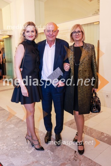  Katarina Kresal, odvetnica, nekdanja ministrica za notranje zadeve;  Miro Senica, odvetnik;  Danica Čuk, odvetnicaPremiera Clugovega baletnega spektakla Faust v SNG Maribor