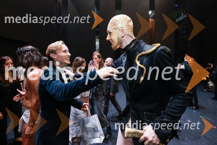  Davide Buffone, baletni plesalec;  Sytze Jan Luske, baletni plesalecPremiera Clugovega baletnega spektakla Faust v SNG Maribor